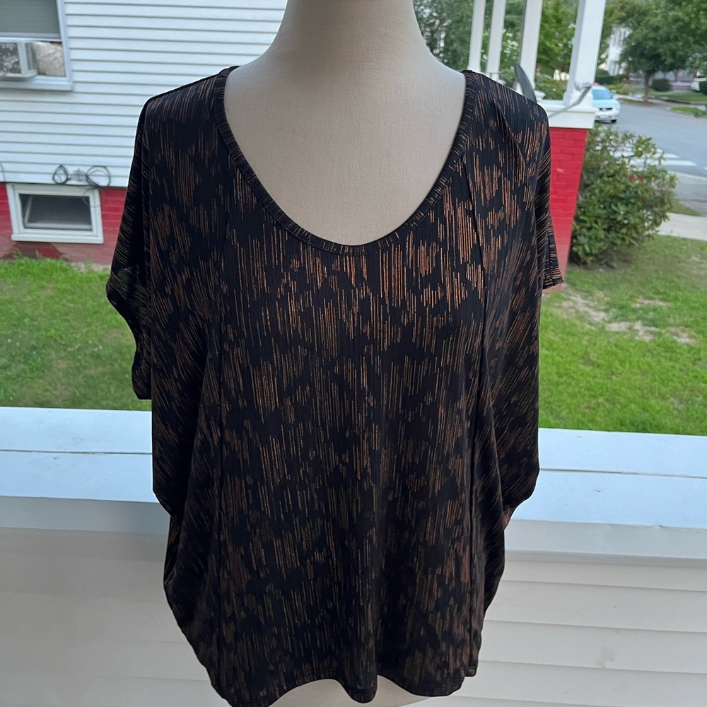 TIMELINE Dolman Sleeve Metallic Top Shirt L Copper Black Stretchy Dressy VGUC